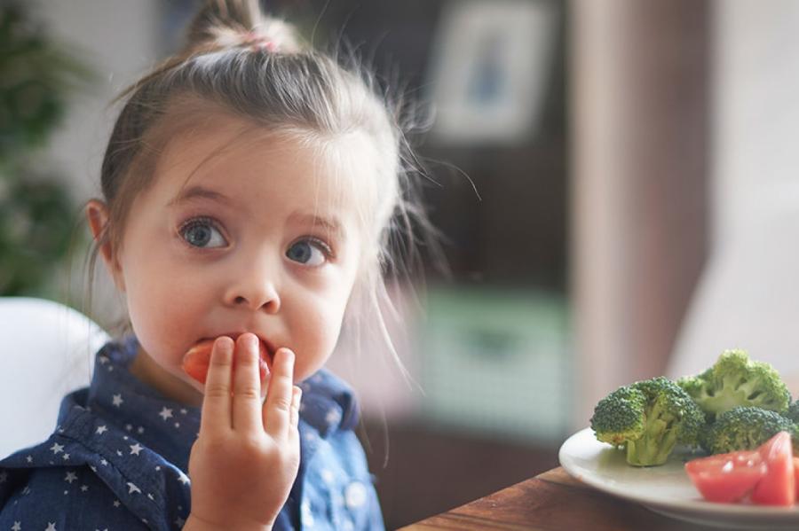 Мамина школа: 6 полезных пищевых привычек для детей