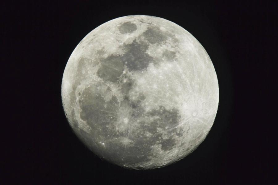 Опровергнута популярная модель возникновения Луны