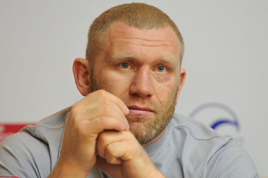 Российский боец MMA назвал карантин возможностью кайфовать и пить для россиян
