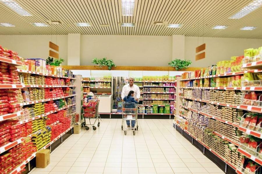 В Латвии прогнозируют снижение цен на продукты из-за коронавируса