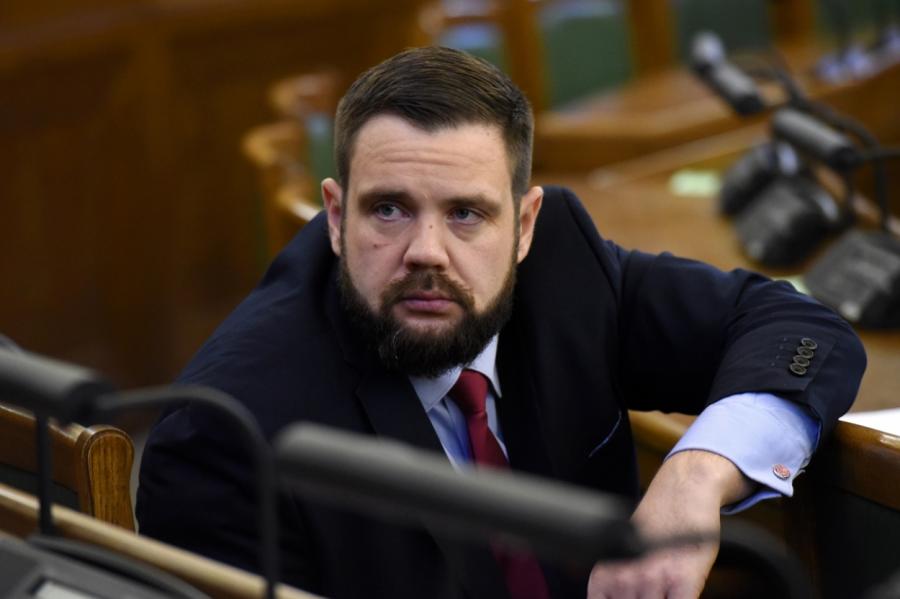 Министерство экономики Латвии возглавил 35-летний депутат