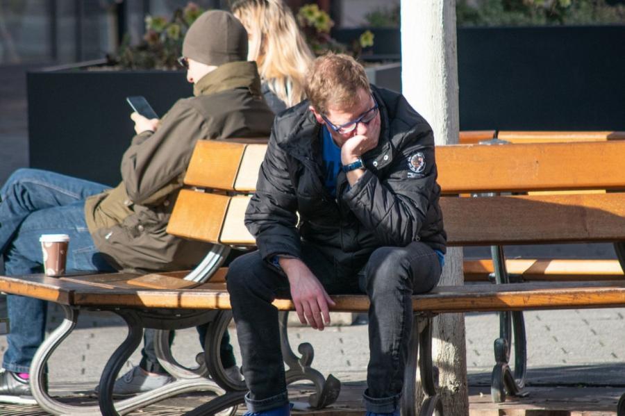 Коронавирус нещадно множит число безработных в Латвии