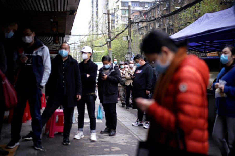 В Китае коронавирус остался у 2 процентов граждан