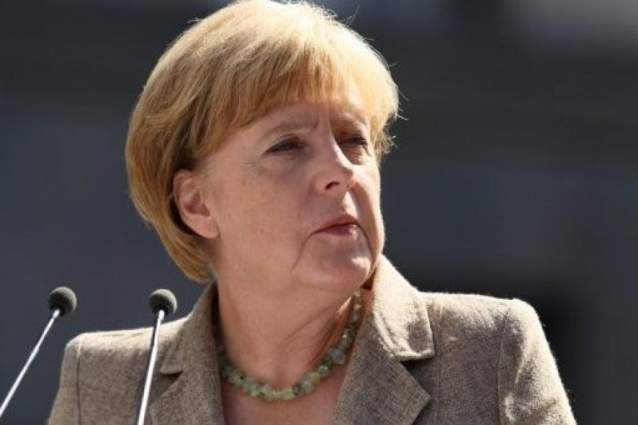 Меркель вышла из самоизоляции и объяснила, что делать простым людям