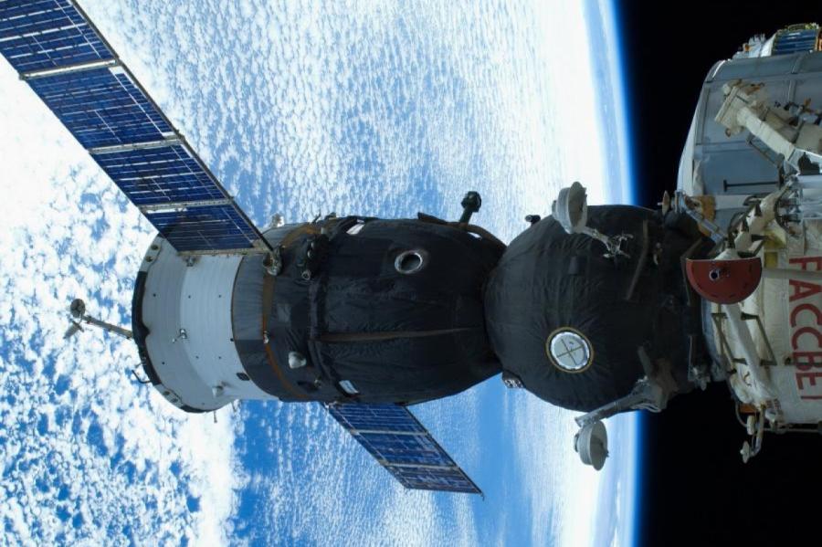 Роскосмос впервые отвез американца на орбиту без помощи украинцев