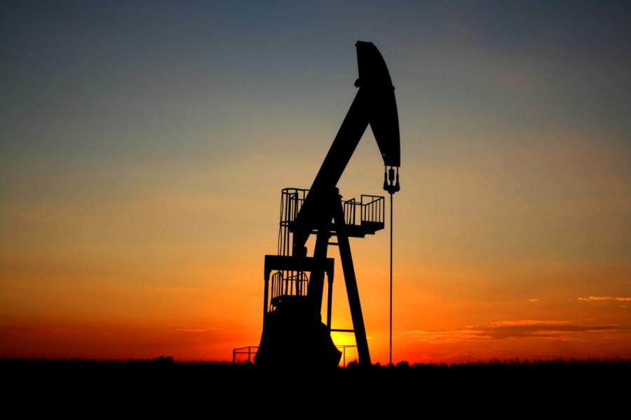 Цена нефти Brent с поставкой в июле поднялась выше $25 за баррель