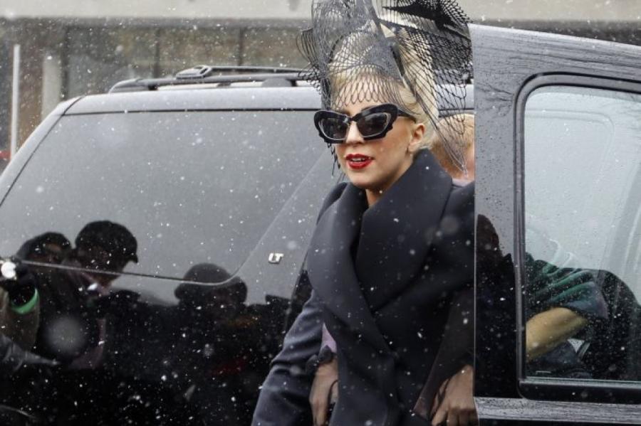Леди Гага и Мадонна стали жертвами хакерской атаки