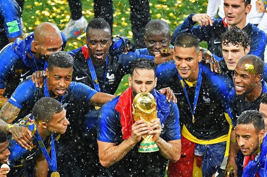Футболист сборной Франции продал золотую медаль чемпионата мира 2018 года