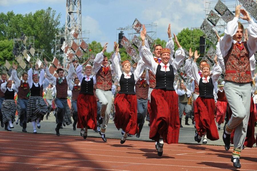 Демография Латвии в цифрах: 62,5% населения - латыши, число русских сократилось