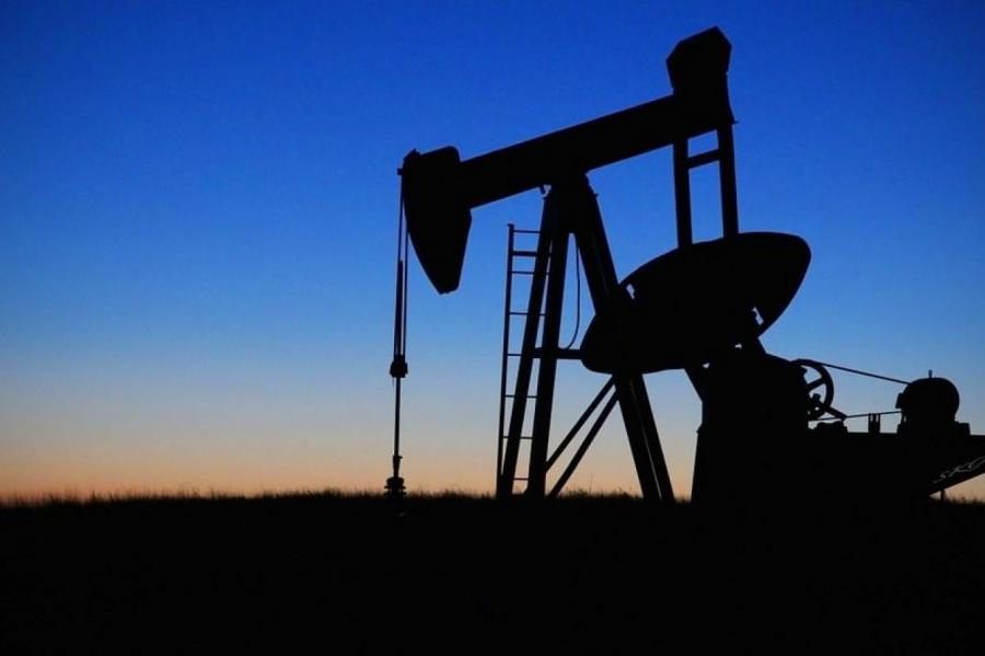 Цена нефти Brent впервые с марта превысила 40 долларов за баррель