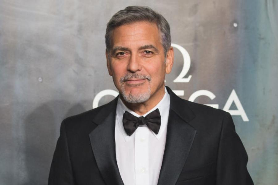 Джордж Клуни написал эссе о расовой дискриминации