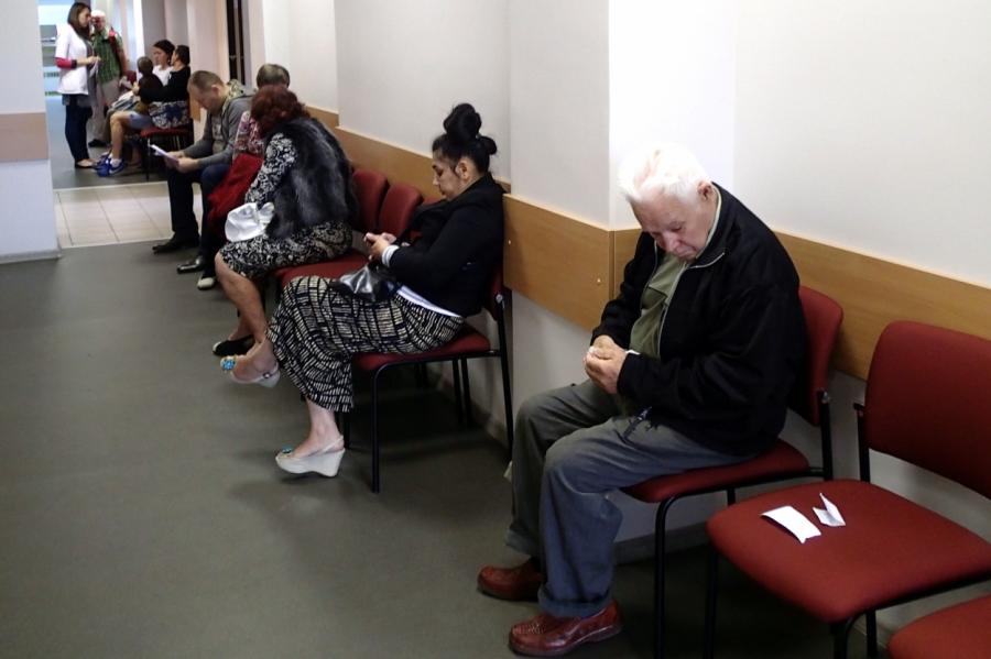 Медицина: пенсионерам моложе 65 лет пока никаких послаблений не будет