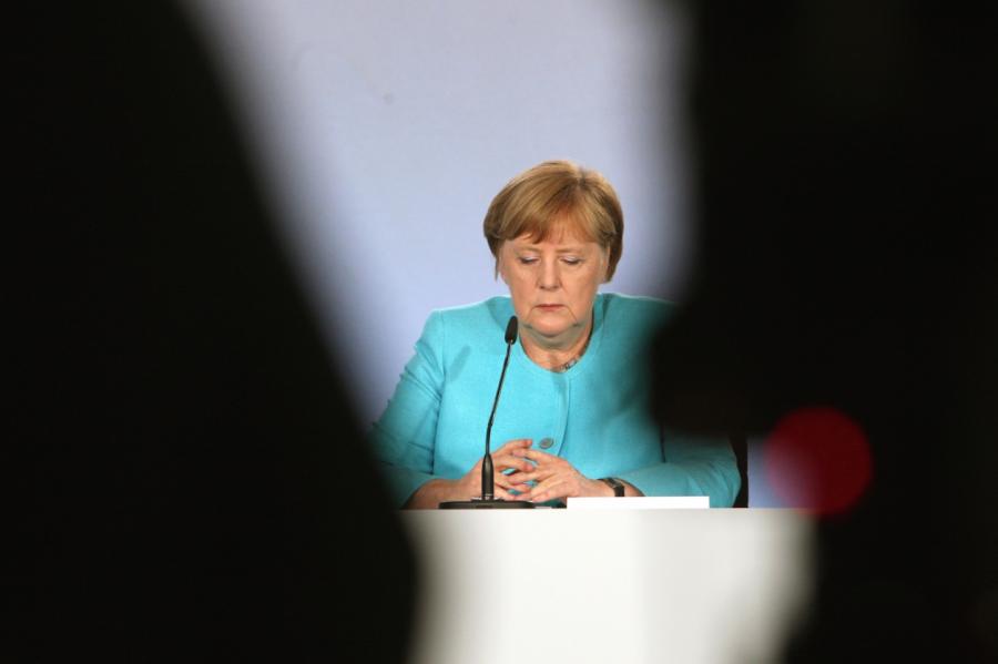 Меркель решила больше не выдвигаться на пост канцлера Германии