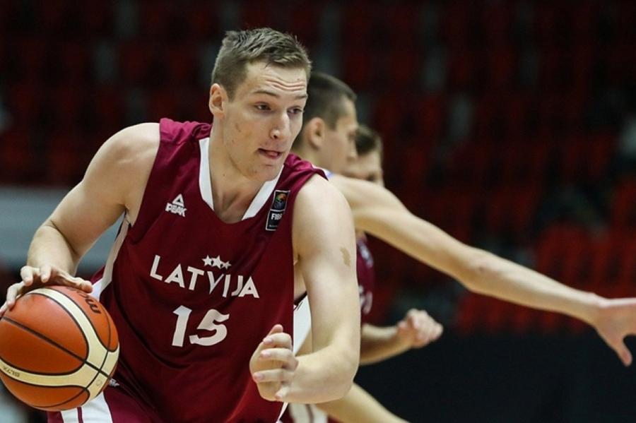 Перспективный латвийский баскетболист покидает Латвию в пользу Беларуси