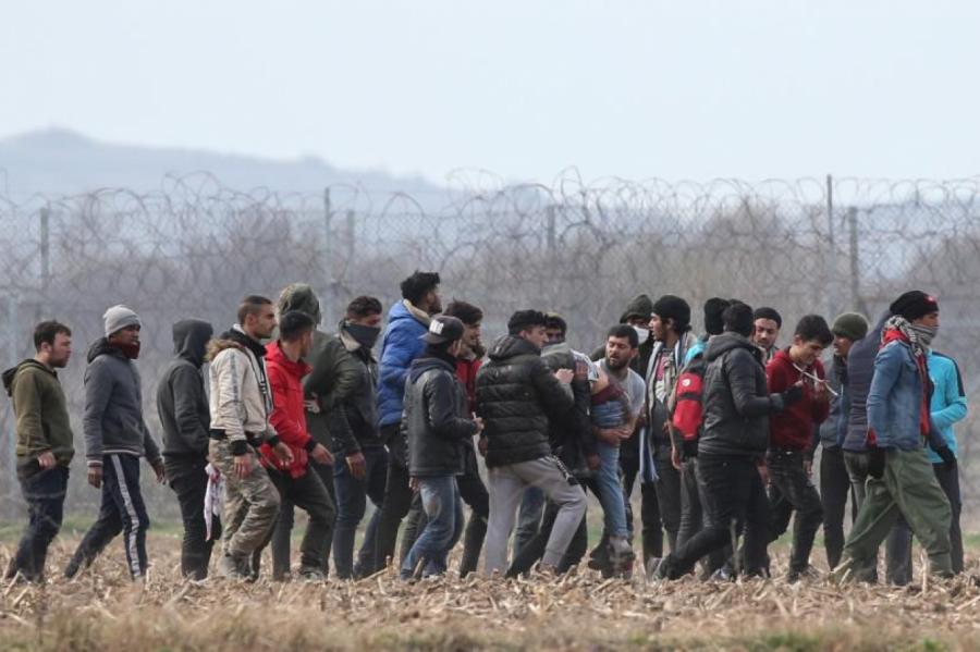 Европу предупредили об угрозе эскалации на границе Турции и Греции