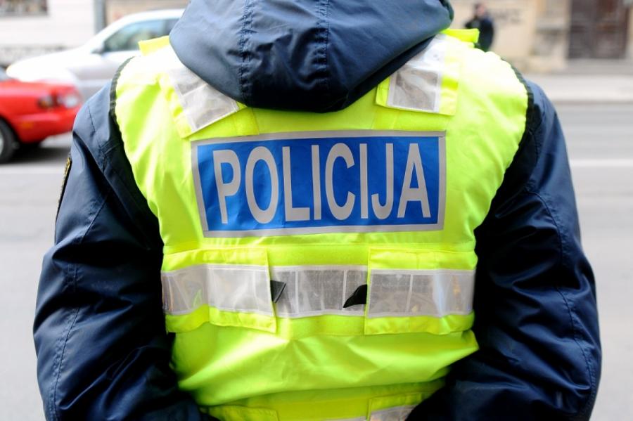 Полиция усилила контроль на дорогах Латвии