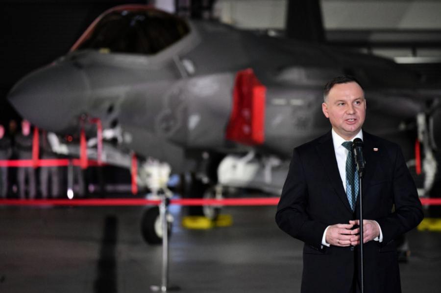 "Защита инвестиций". Президент Польши о причине нахождения в стране военных США