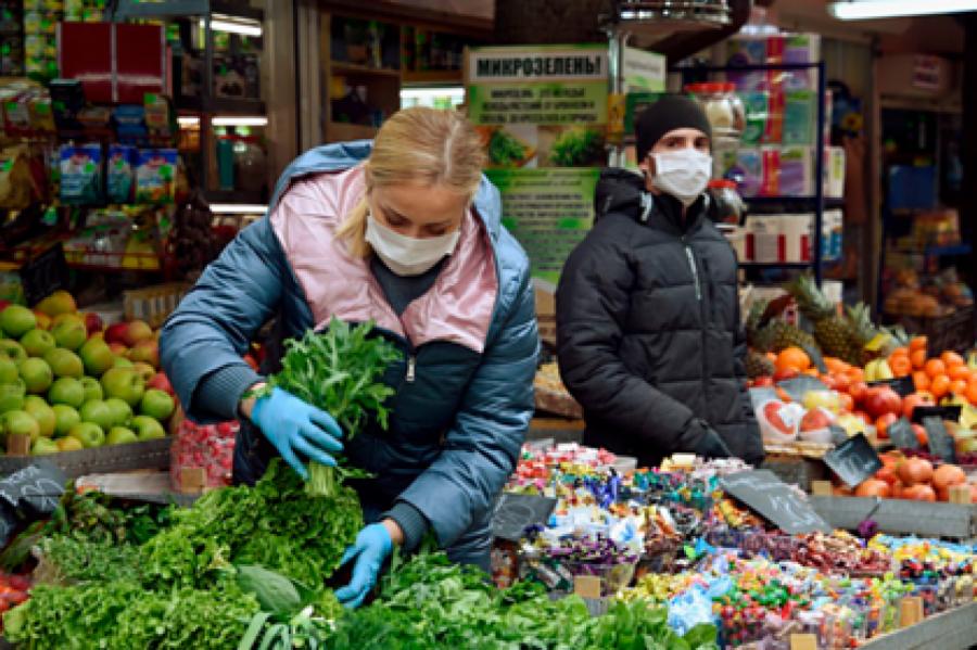 Россиянам назвали провоцирующие старение продукты