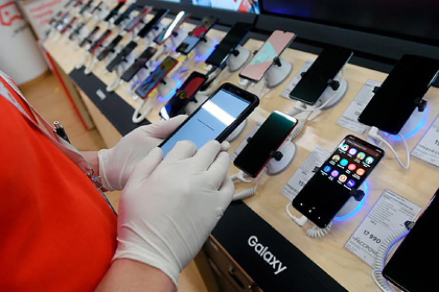 «Почему так дорого?» Объяснили резкий рост цен на смартфоны