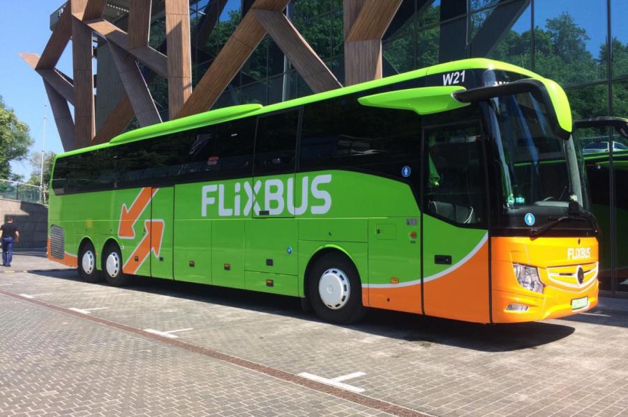 Автобусный гигант начинает перевозки между Балтией, Польшей и Германией