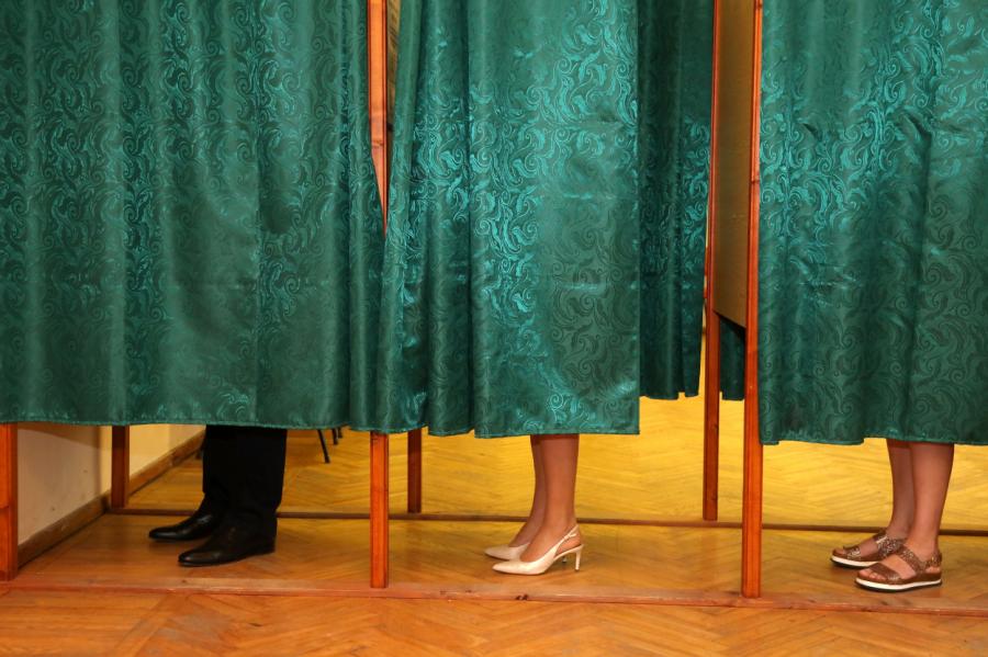 Стало известно, как правильно голосовать на латвийских выборах–2000