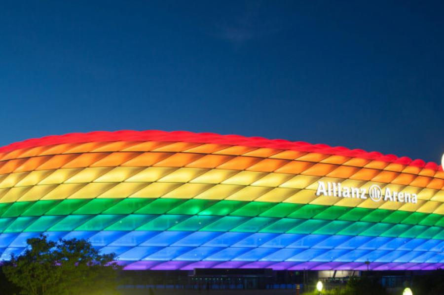 Стадион футбольного клуба «Бавария» окрасится в цвета радужного флага