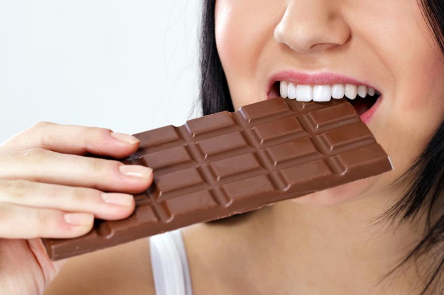 Почему стоит чаще есть шоколад: 7 полезных свойств этого продукта