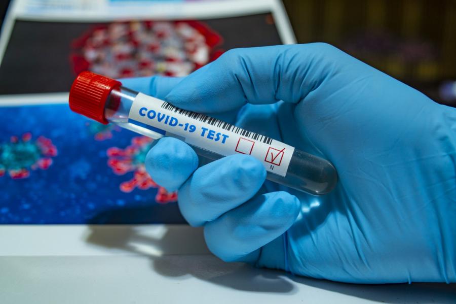 Британия, Канада и США заподозрили РФ в краже наработок по вакцине от COVID-19