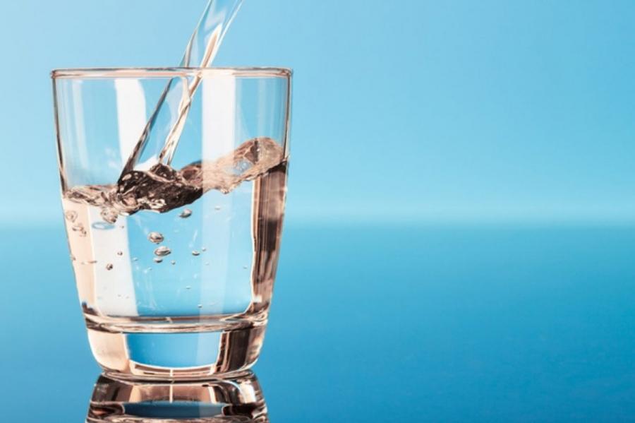 7 признаков того, что вы пьете мало воды