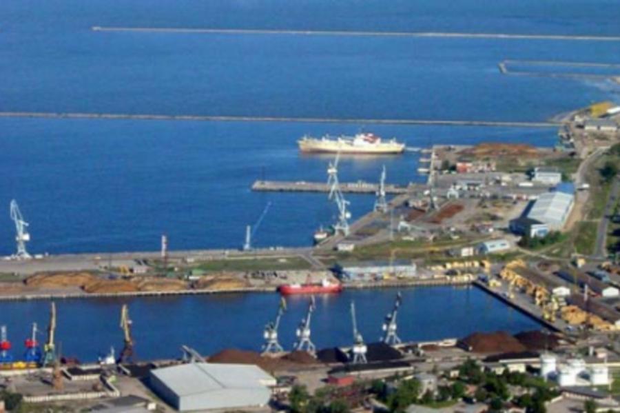 В Лиепайском порту в июле перевалено на 6,3% больше грузов