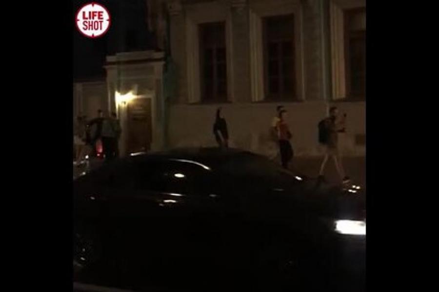 Обстановку у посольства Белоруссии в Москве показали на видео