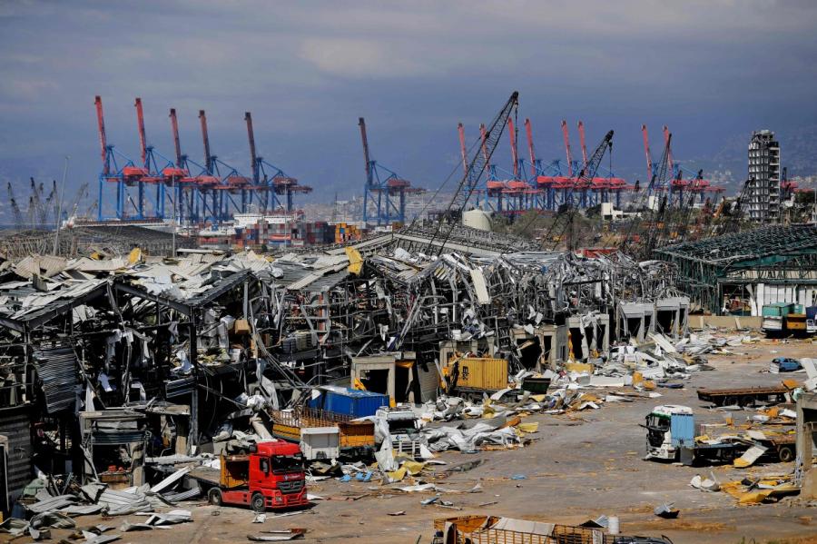 Власти Бейрута подсчитали ущерб от взрыва в порту