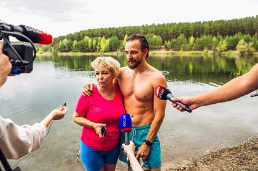 Россиянин 76 раз отжал штангу под водой и побил мировой рекорд