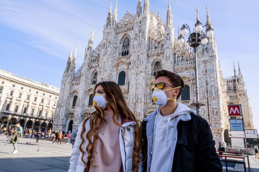 Италия сообщила о рекордном приросте зараженных COVID-19 с мая