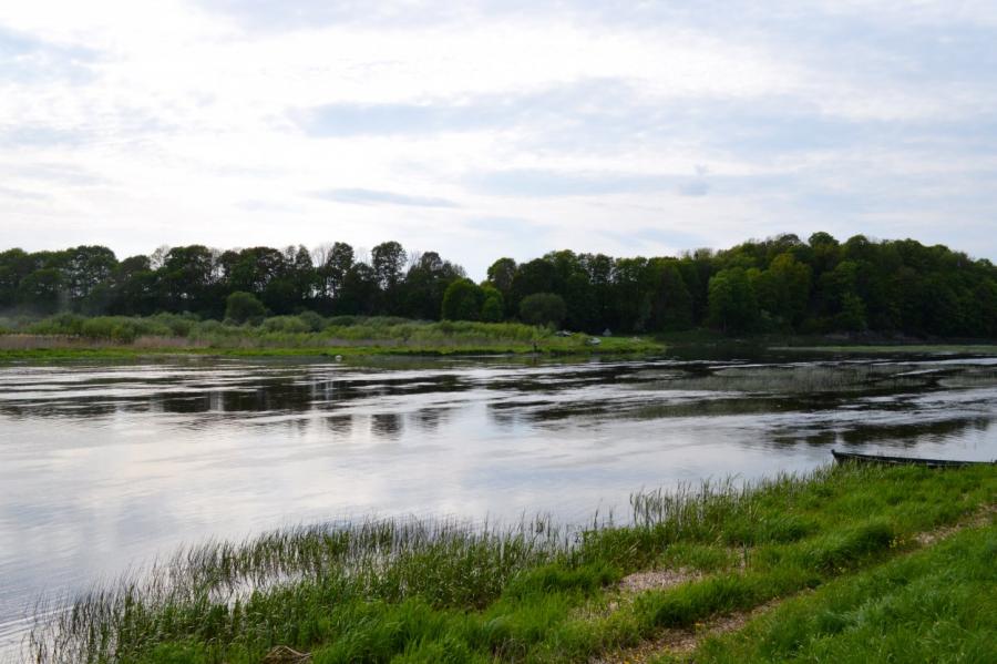 В реках Латвии продолжает сокращаться количество воды