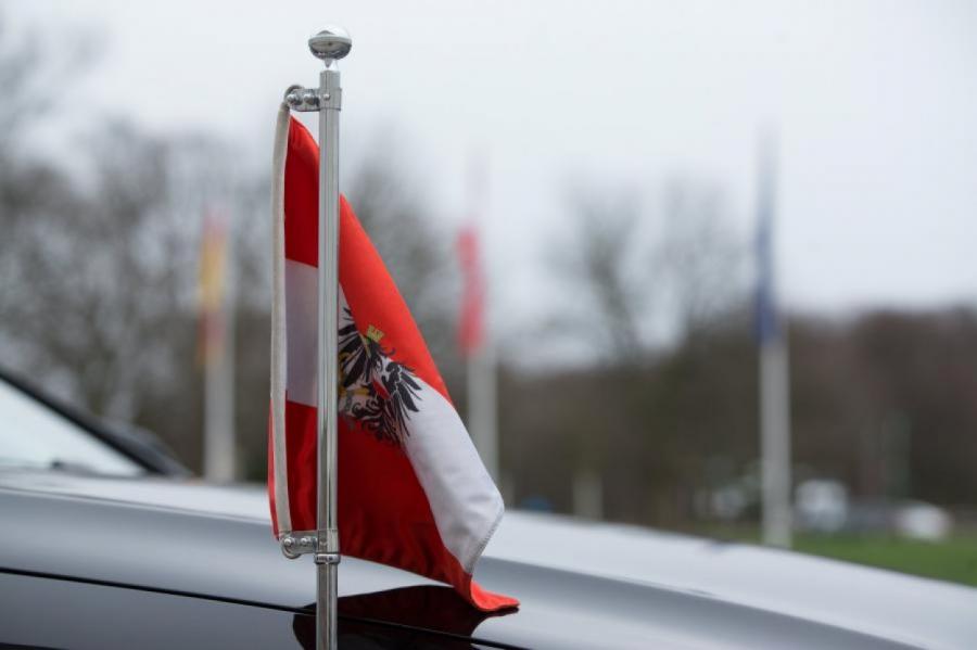Теперь Австрия: из страны высылают российского дипломата