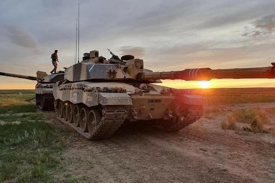 Великобритания планирует отказаться от танков