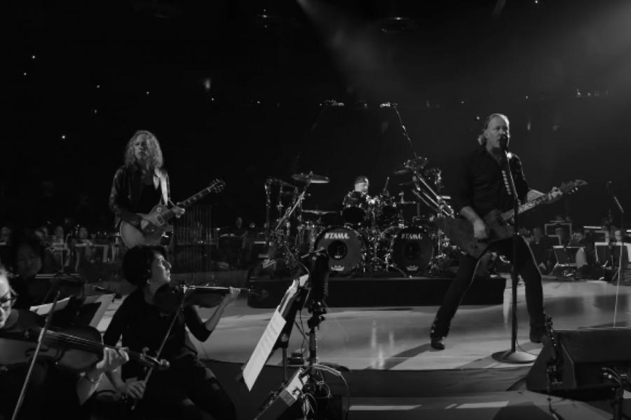 Metallica выпустила двойной альбом с 19 хитами и музыкой Сергея Прокофьева