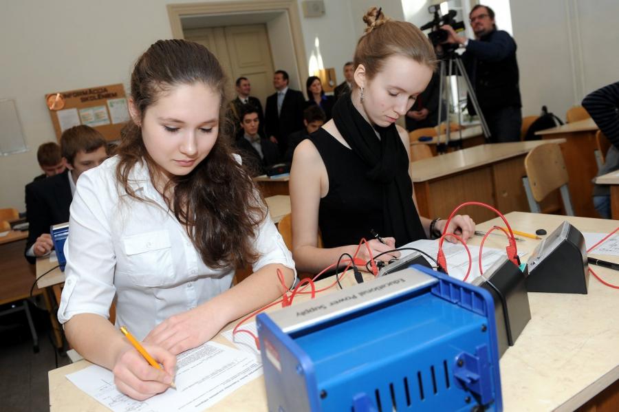 Оценки уже не важны: латвийские школы основательно отреформируют