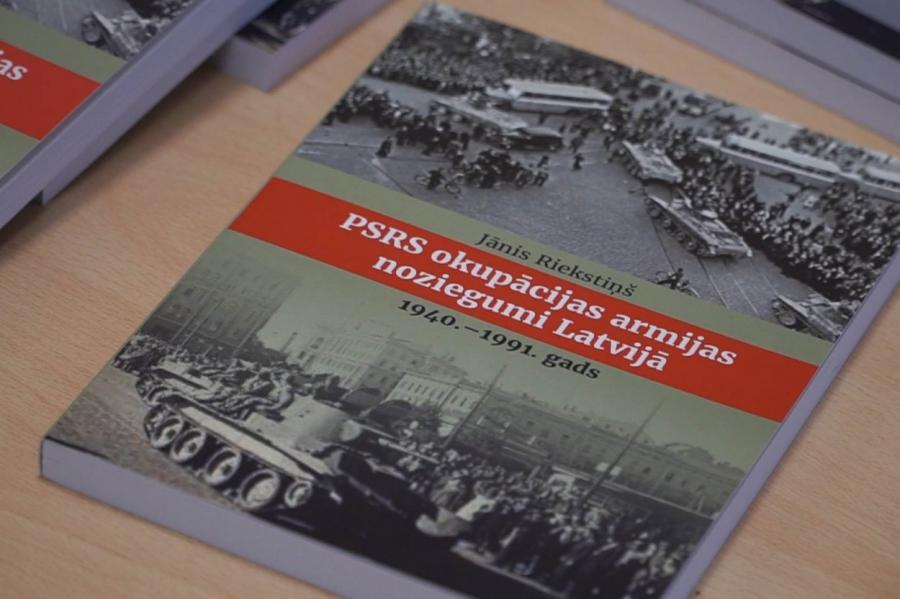 Экс-солдат Советской армии представил книгу о преступлениях армии СССР (ВИДЕО)