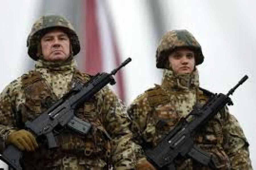 Латвийская армия дает советы населению