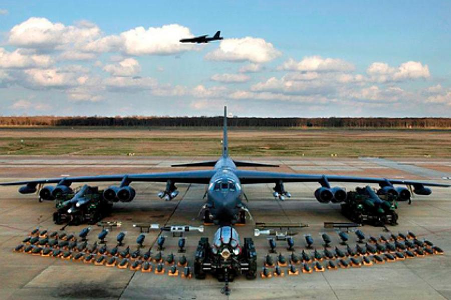 Американские бомбардировщики осваивают небо над Украиной