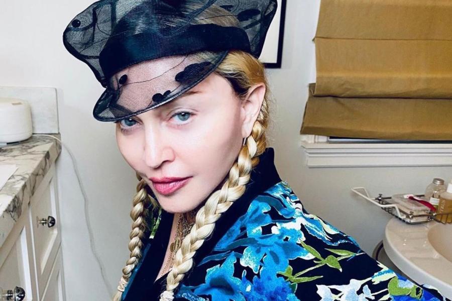 Мадонна анонсировала съемки автобиографического фильма