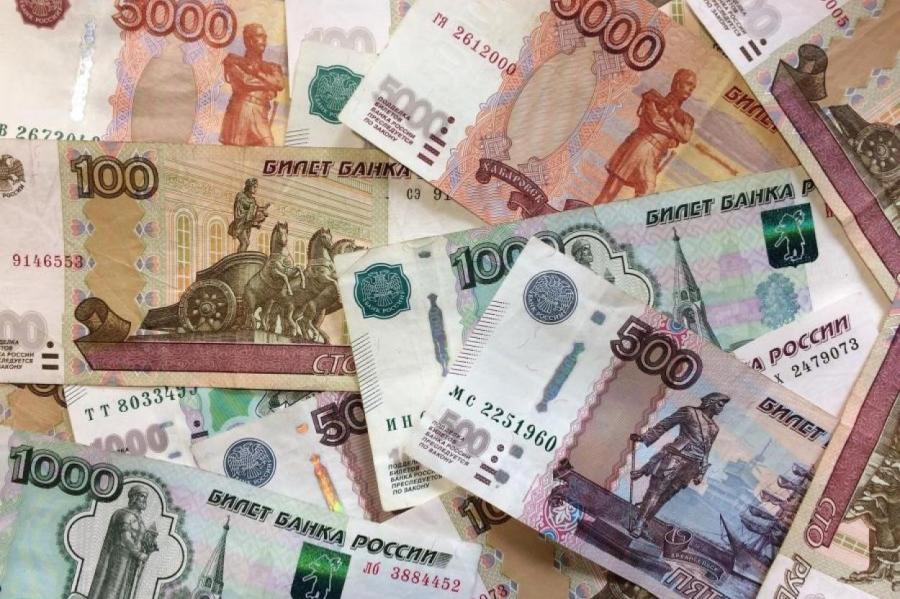 За один евро в России уже дают больше 90 рублей