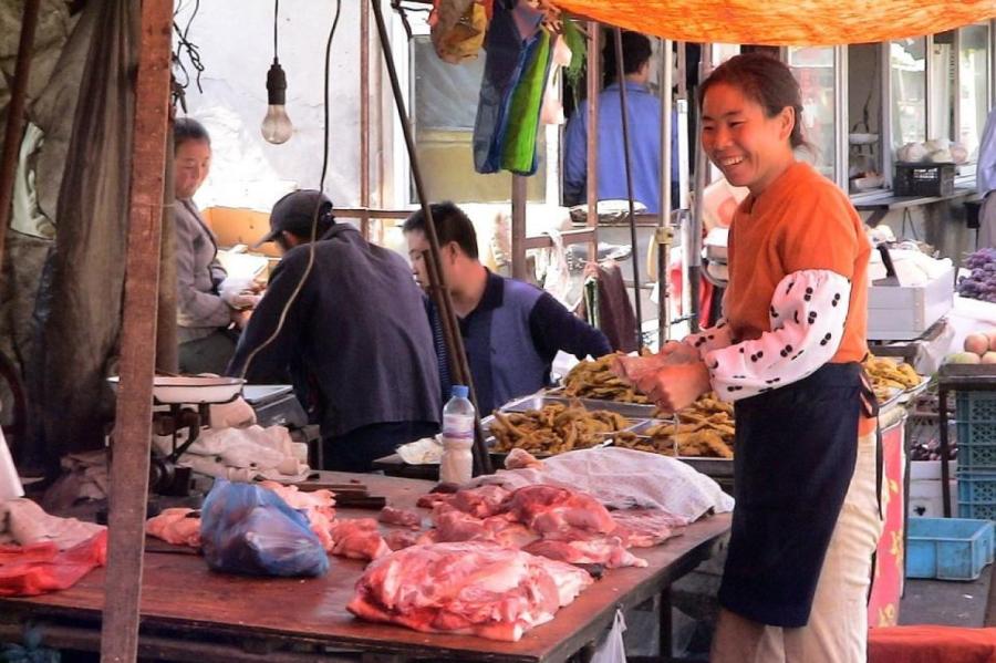 Китай оказался на пороге мясного кризиса