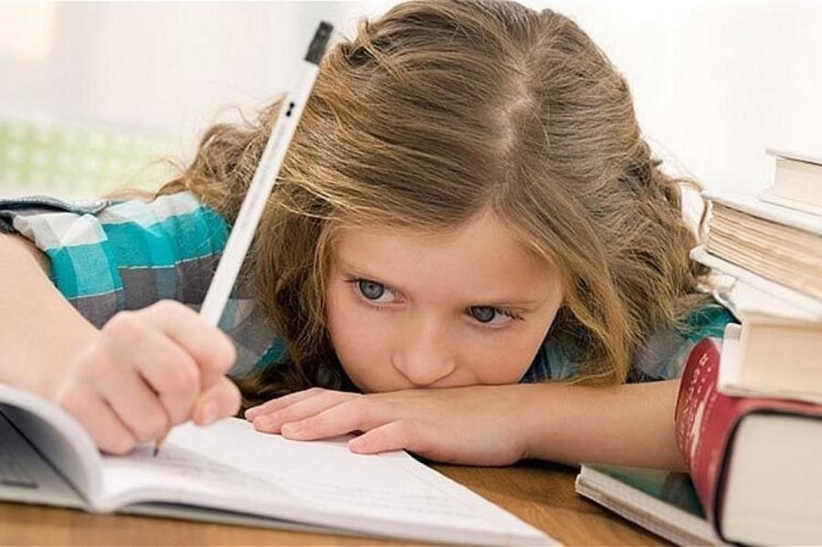Помогать ли ребёнку с домашним заданием?