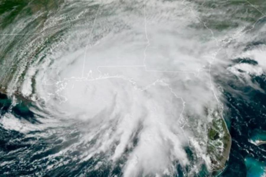У американских метеорологов закончились имена для ураганов