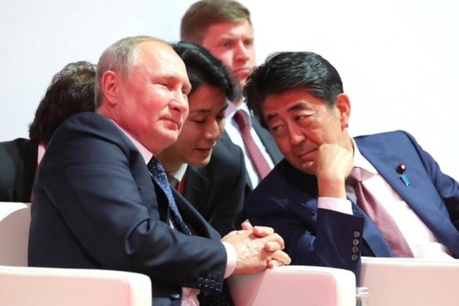Помешало лишь одно: Абэ рассказал о срыве мирного договора с Россией по Курилам
