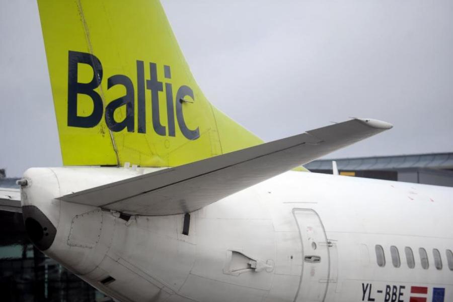airBaltic временно прекращает полеты из Риги в Лиепаю