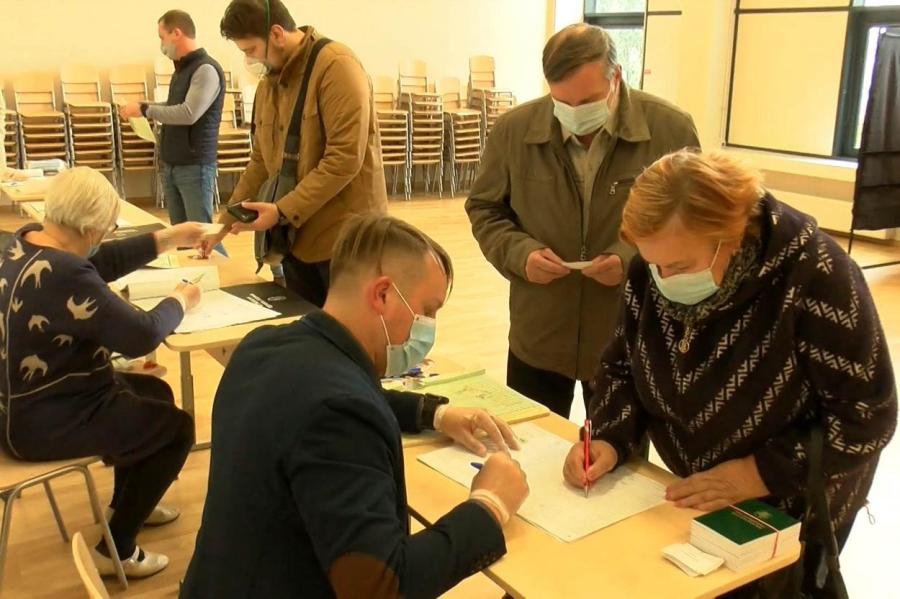 В Литве проходят самые необычные в истории выборы в парламент (ВИДЕО)